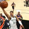 Finali Nba: Antetokounpo vuole azzannare i Suns in Gara-4