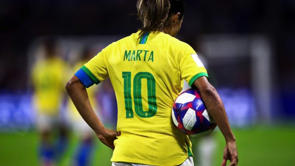 Calcio femminile, si comincia con Regno Unito - Cile e Cina - Brasile