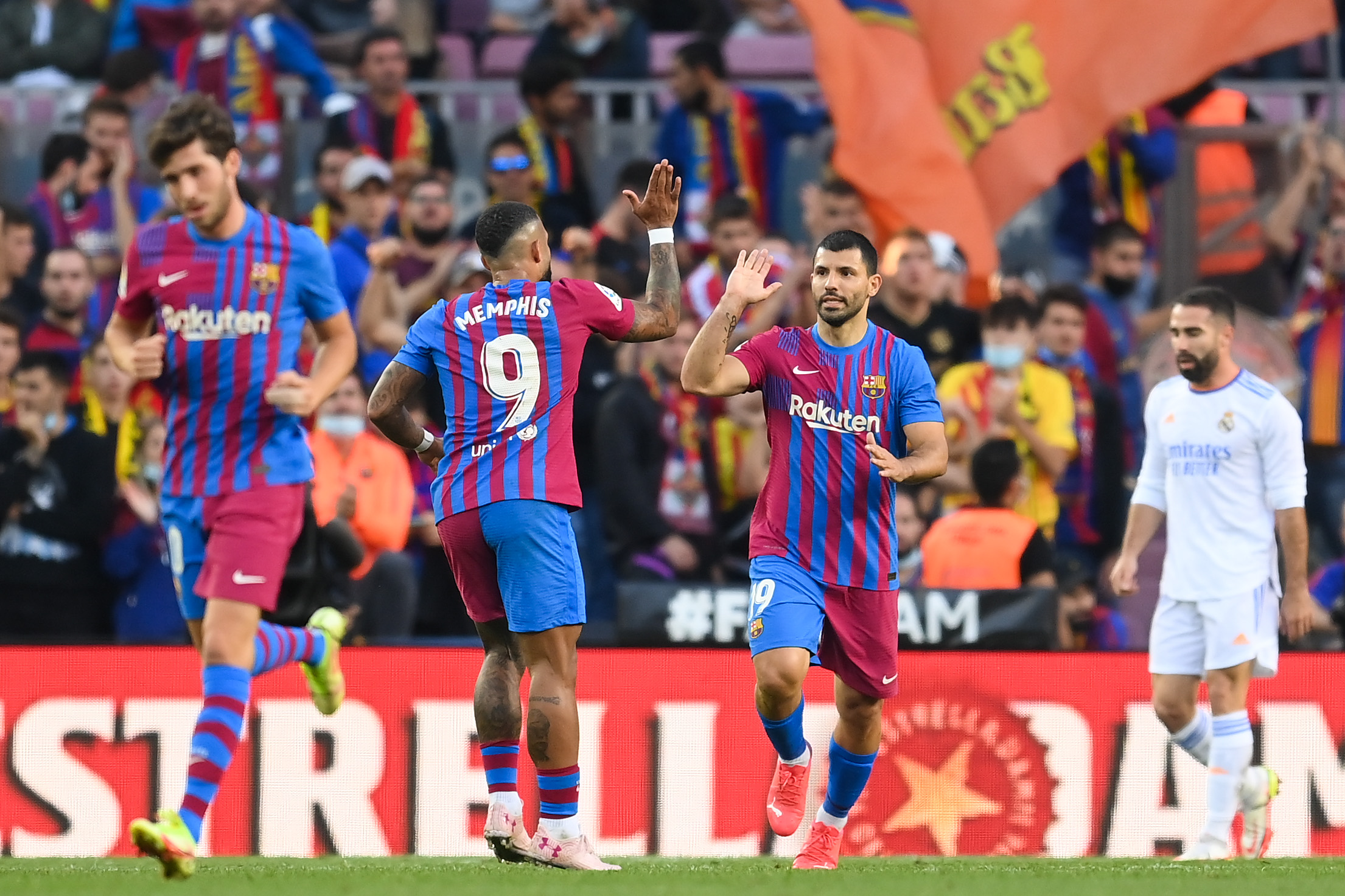 Barcellona all'ultima prima dell'arrivo di Xavi