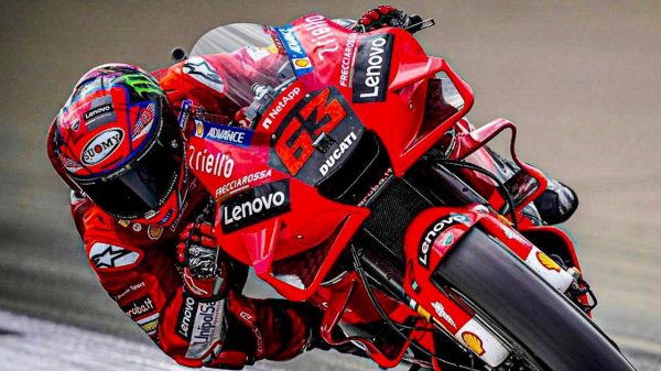 MotoGp: comincia la prima stagione del dopo-Rossi