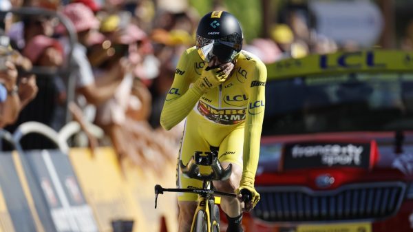 Tour de France, ultima volata poi apoteosi Vingegaard