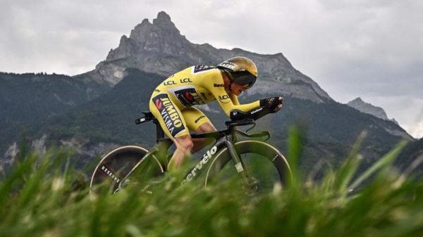 Tour de France, ultima volata a Parigi