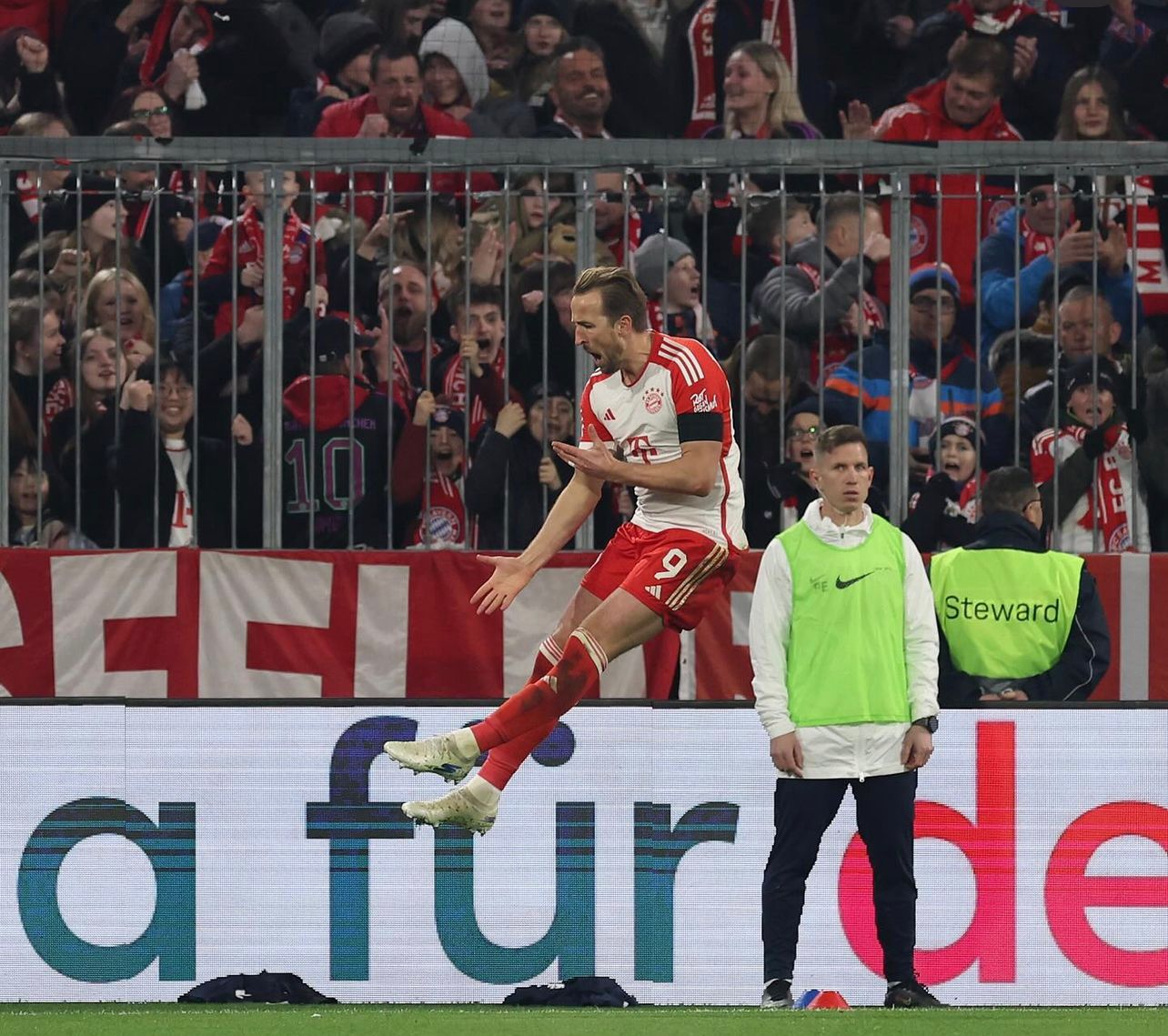 Kane, numeri pazzeschi alla prima stagione in Bundesliga