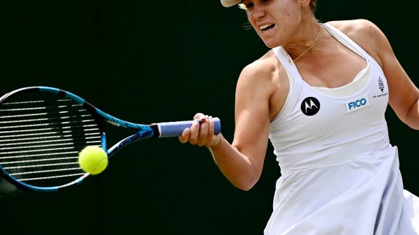 Kenin si scaglia contro il pubblico durante il match con Bronzetti