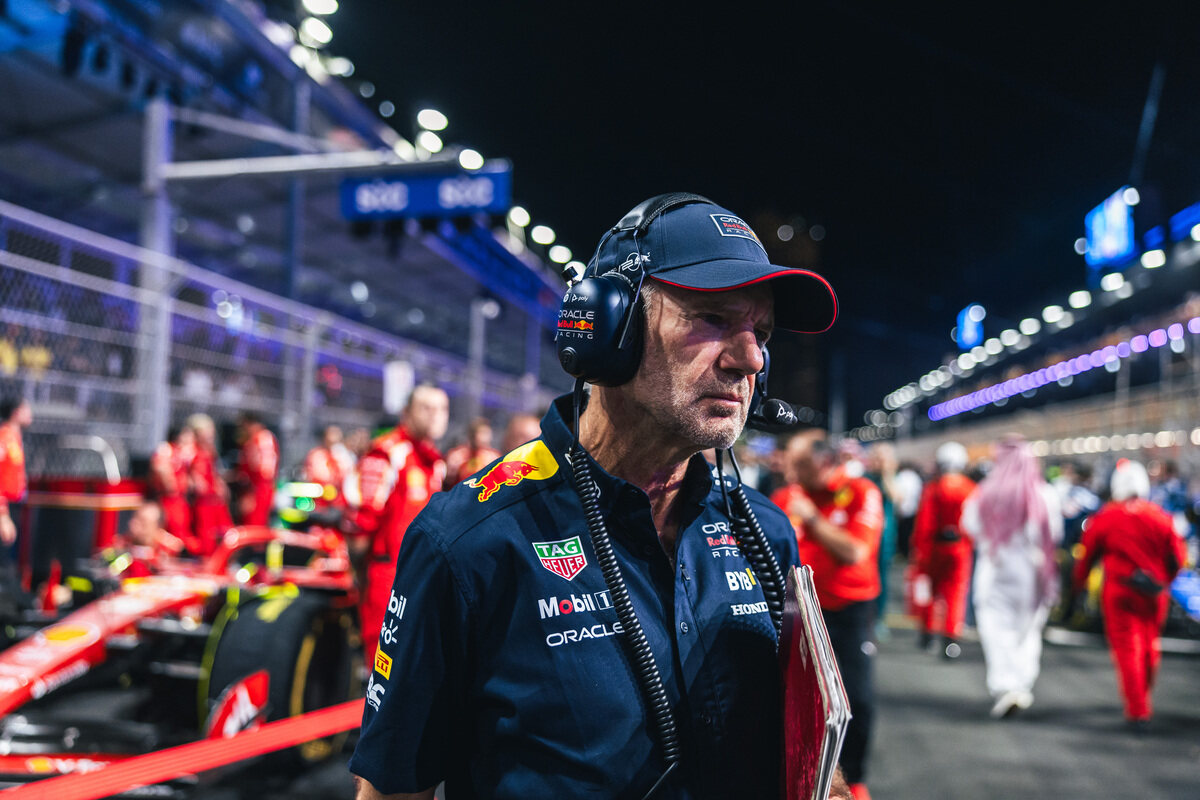 Adrian Newey lascerà la Red Bull nel 2025