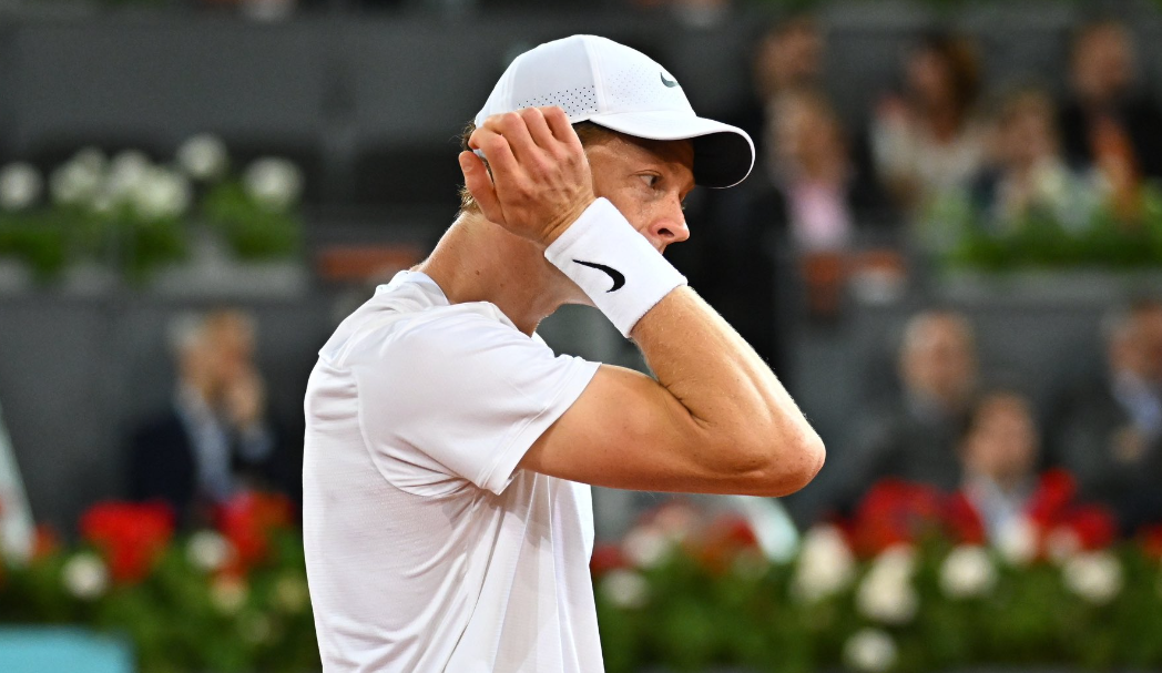 Ansia Sinner, in dubbio anche il Roland Garros