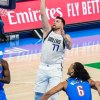 Dallas e Cleveland vincono in transferta
