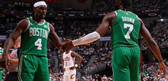 NBA: Boston ad un passo dalla finale