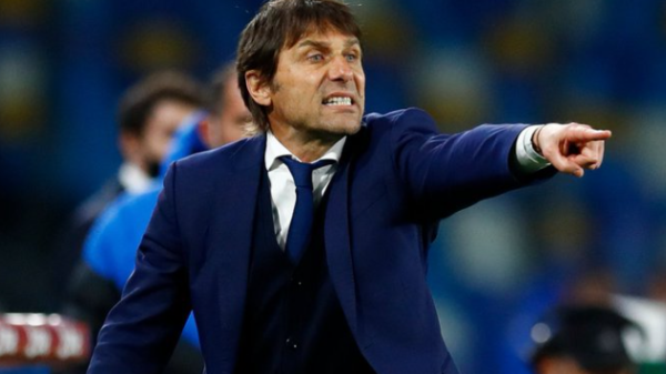 Napoli - Conte vicini a una chiusura