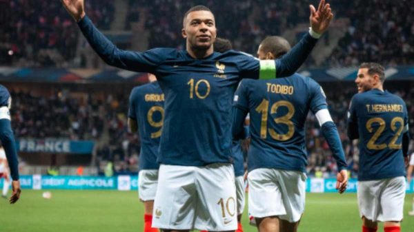 Francia Mbappé operazione