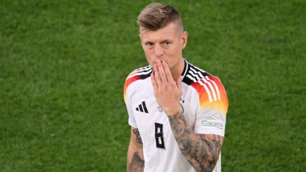 Kroos dice addio al calcio giocato.