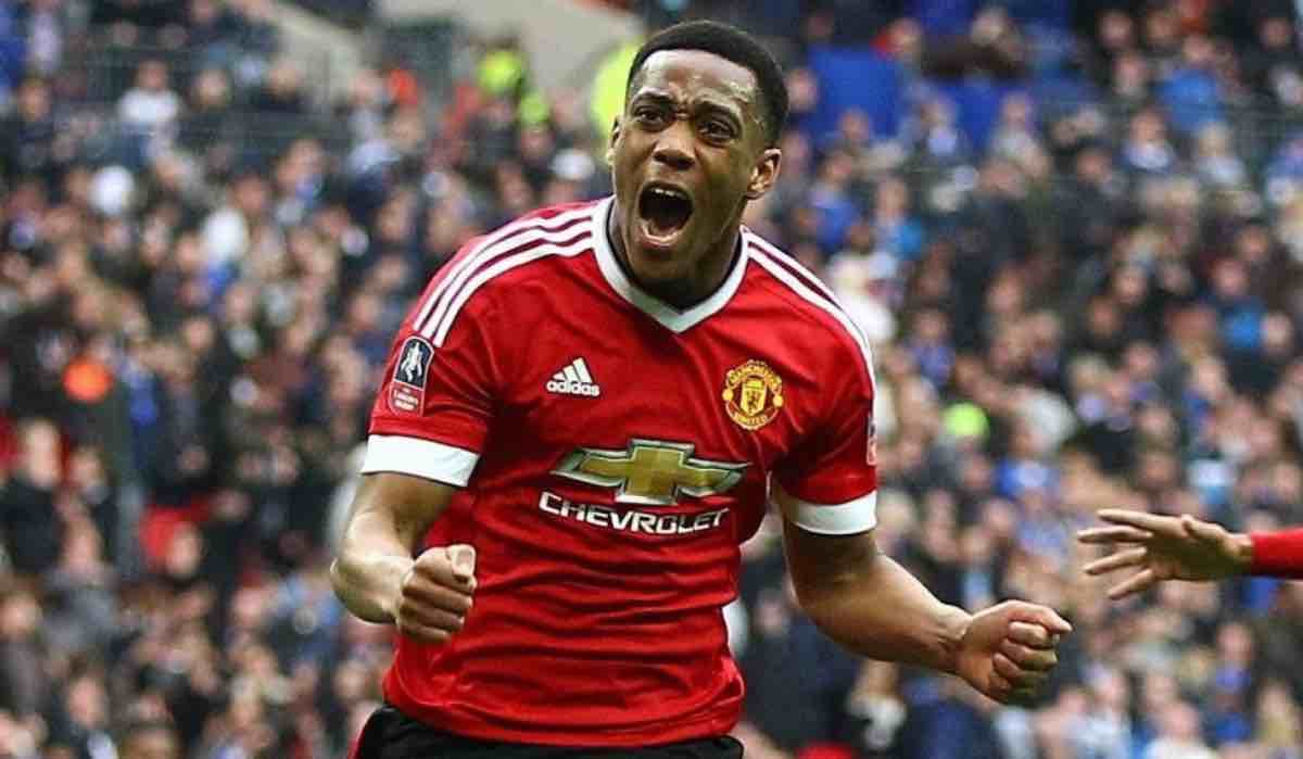 Il Como pensa a Martial per rinforzare l’attacco