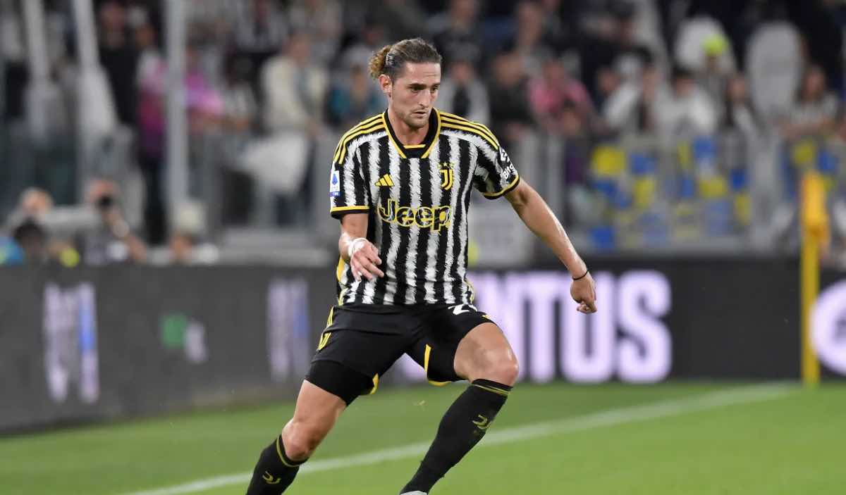 Giuntoli scarica Rabiot