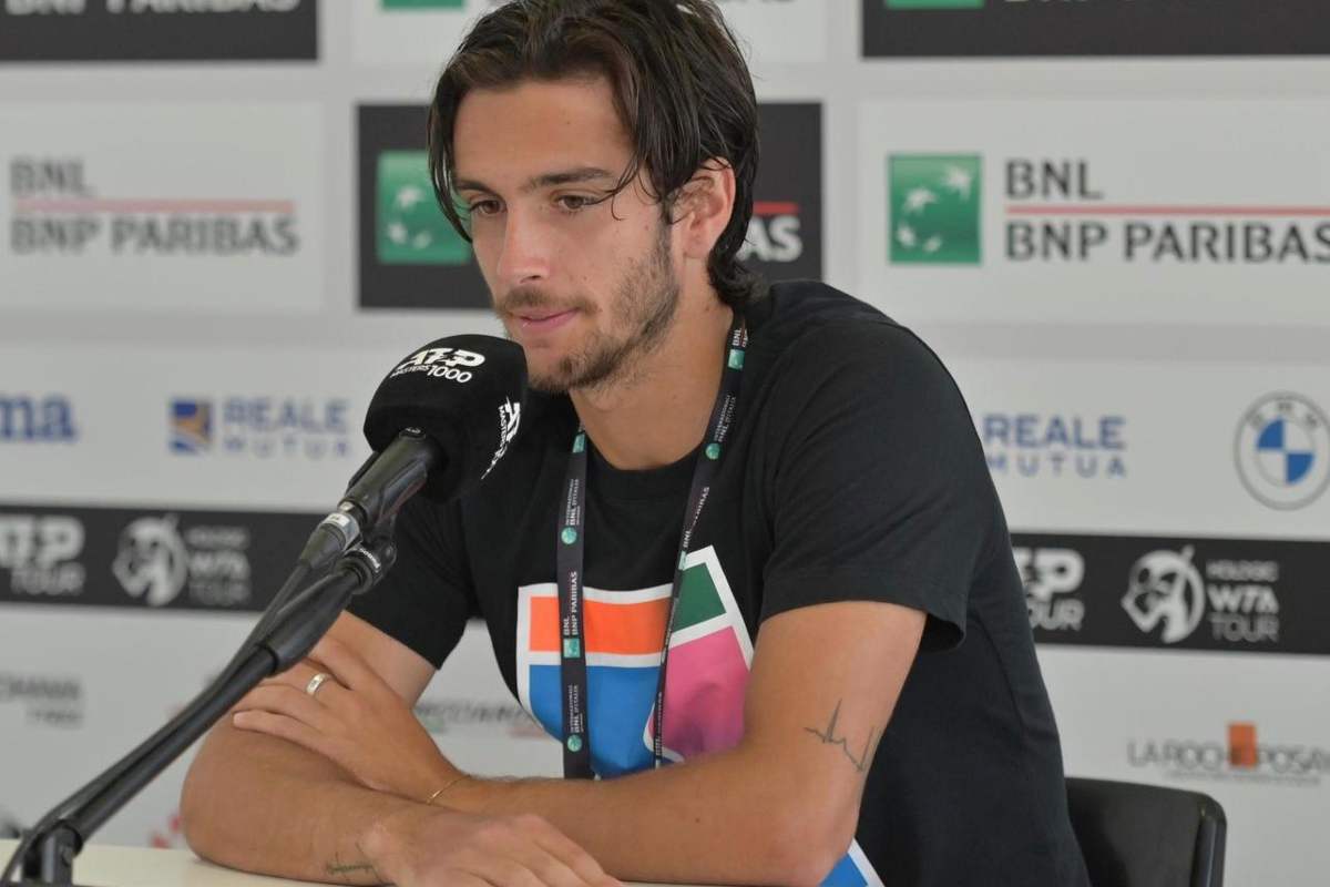 Lorenzo Musetti batte fritz!
