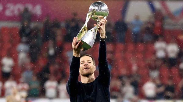 Il Bayer Leverkusen vince la Supercoppa di Germania.