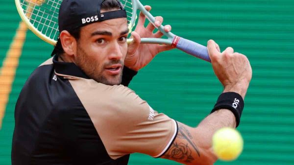 Berrettini difende Sinner.