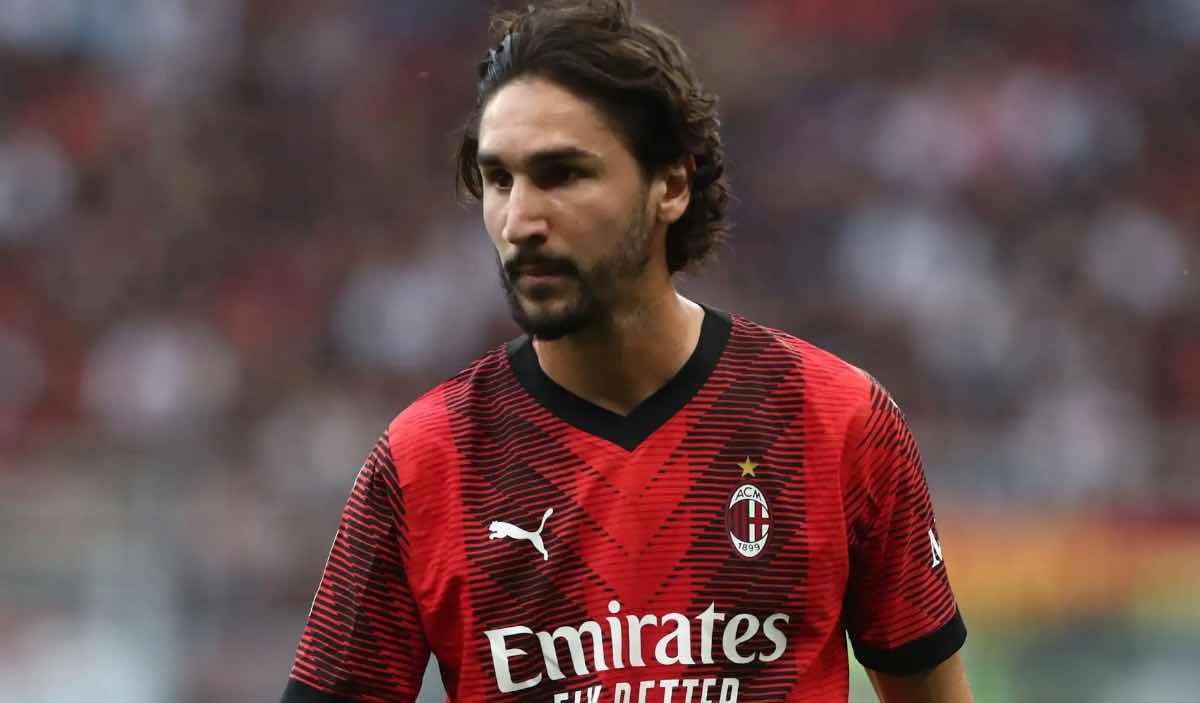 Adli verso il trasferimento alla Fiorentina.