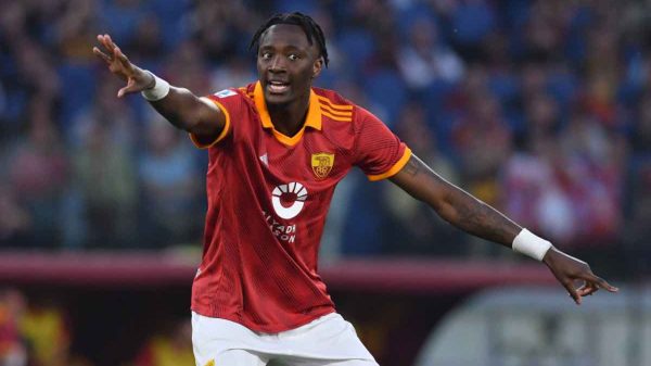 Roma e Milan vicine allo scambio Abraham-Saelemaekers.