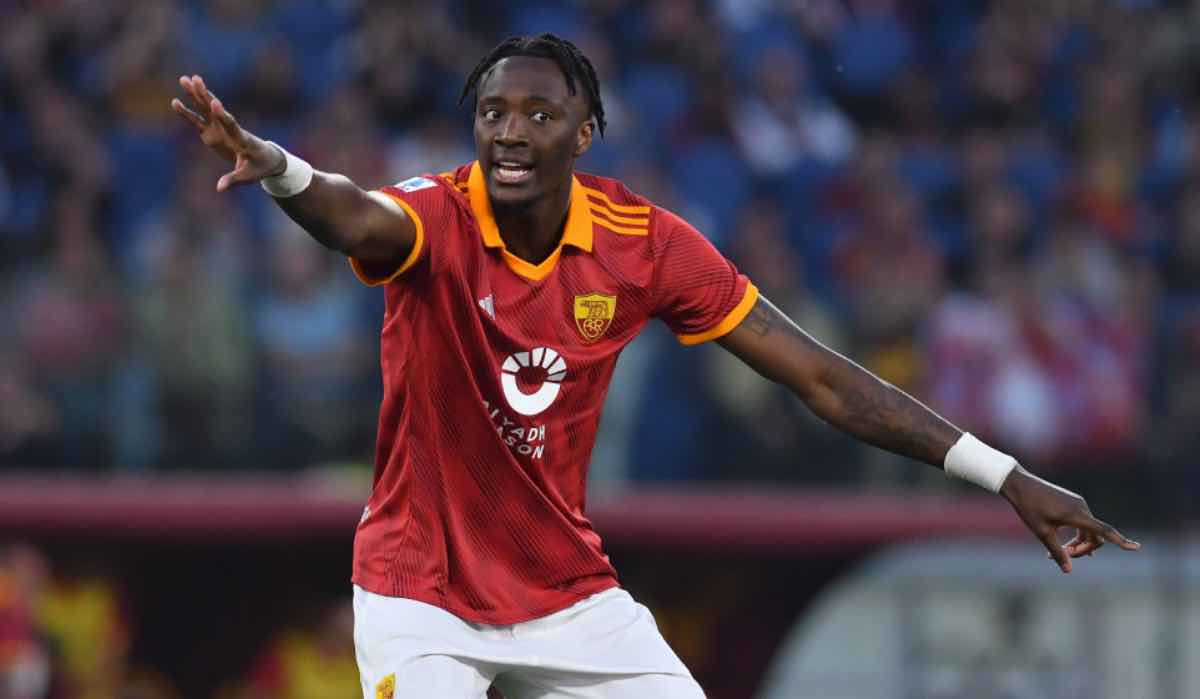 Roma e Milan vicine allo scambio Abraham-Saelemaekers.