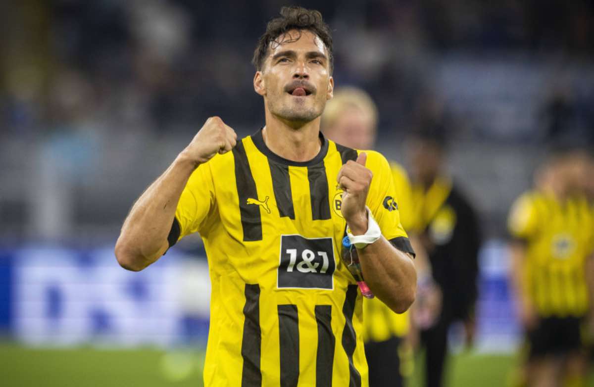 Hummels vicino alla Roma.