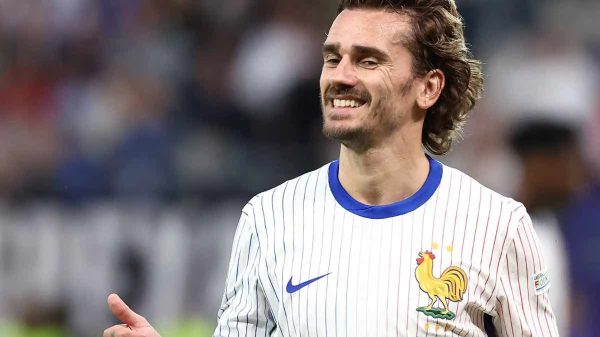 Griezmann dà l’addio alla nazionale francese.