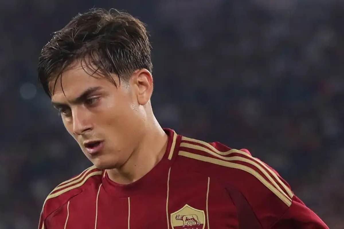 La Roma può sorridere: Dybala torna in gruppo.