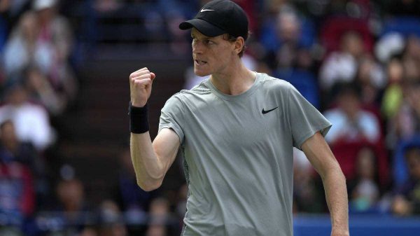 Sinner conquista l’ATP 1000 di Shangai contro Djokovic