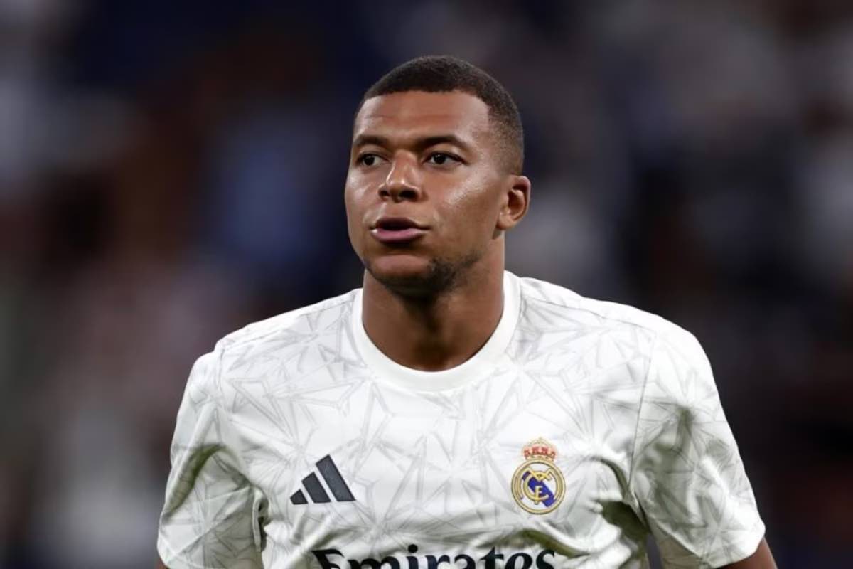 Accusa shock dalla Svezia per Mbappé