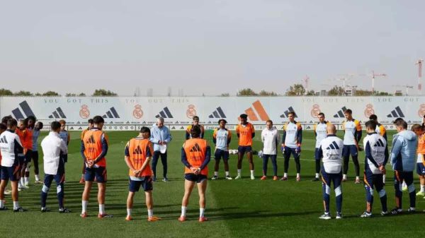Il Real Madrid e il Barcellona omaggiano le vittime di Valencia