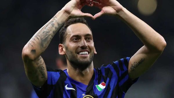 Inter, stai attenta: Bayern e City hanno messo nel mirino Calhanoglu!
