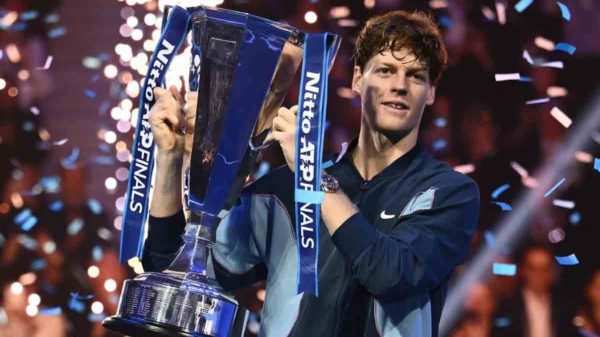 I complimenti delle squadre di Serie A a Sinner dopo la vittoria delle ATP Finals
