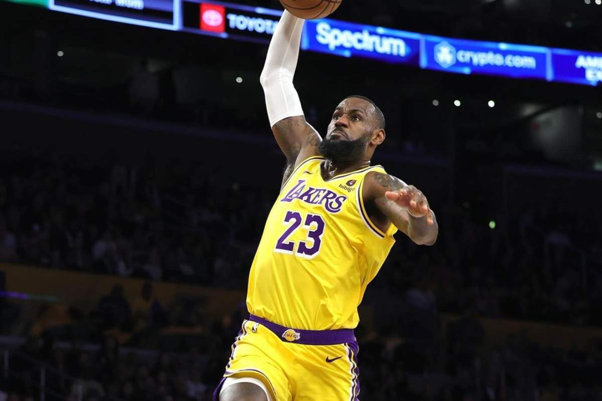 LeBron Lakers record