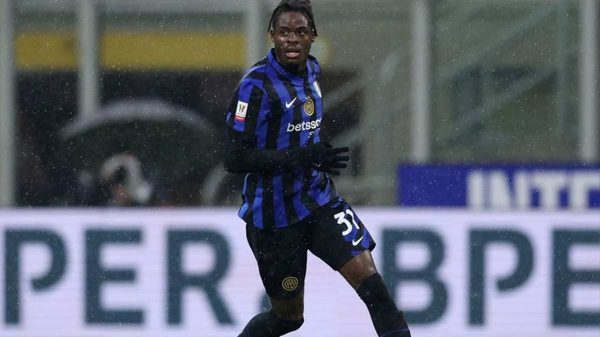 Bisseck Inter Inzaghi