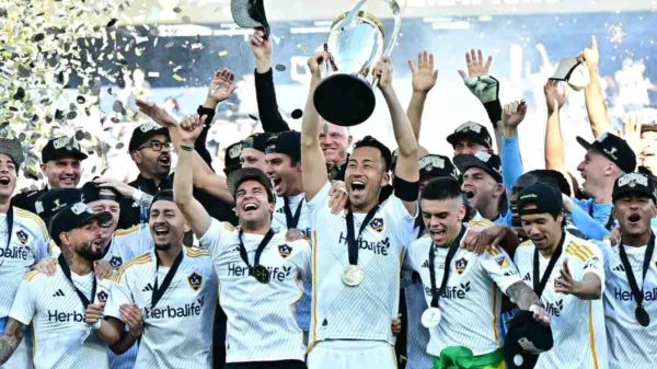 Trionfo dei Los Angeles Galaxy in MLS