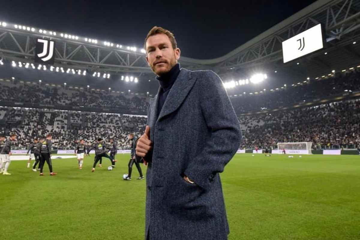 Lichtsteiner Juve Mondiale per Club