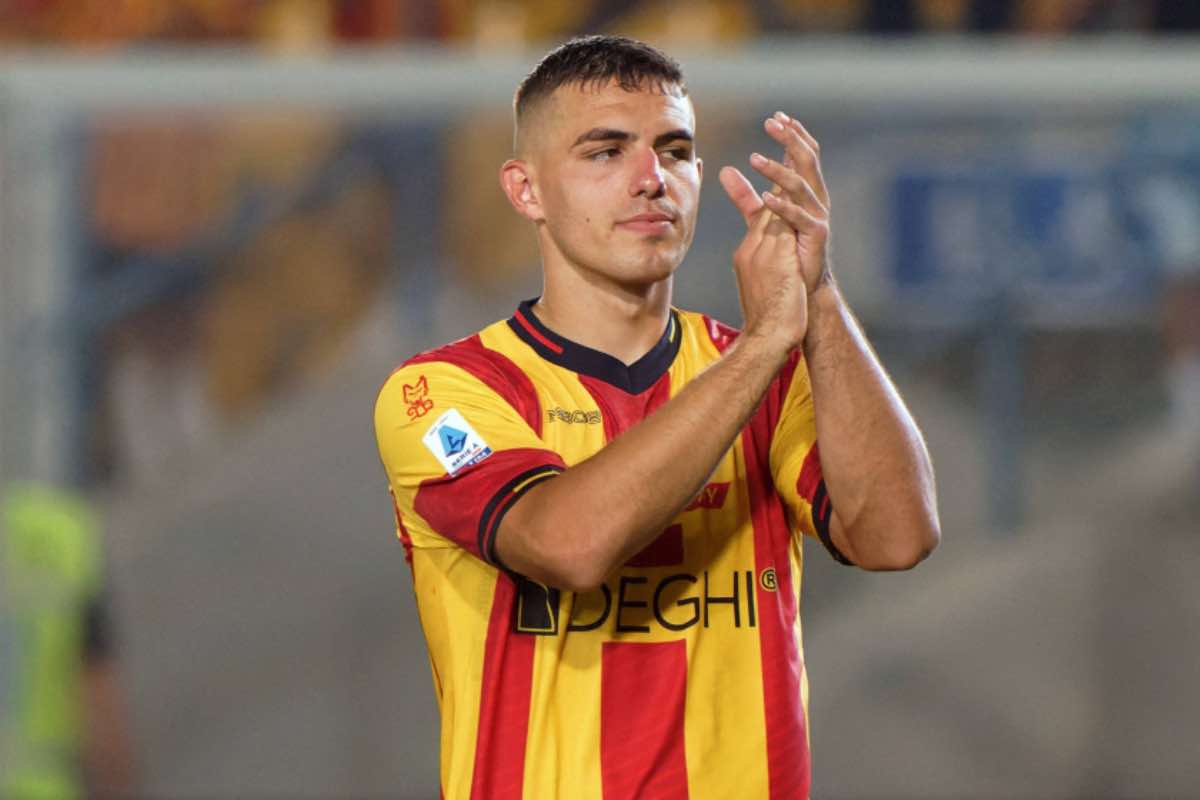 Il Betis ci prova per Krstovic, ma il Lecce fa muro