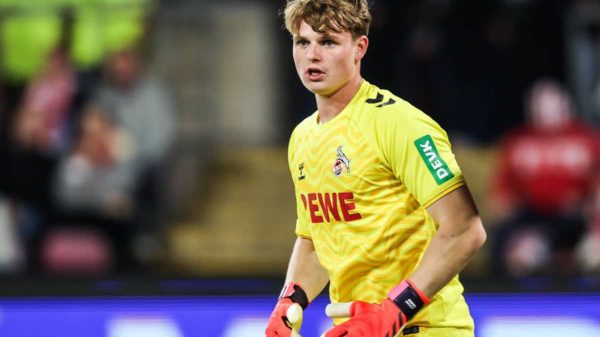 Il Bayern acquista un nuovo portiere: fatta per Urbig dal Colonia