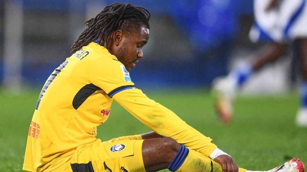 Atalanta, brutte notizie: Lookman si ferma in allenamento