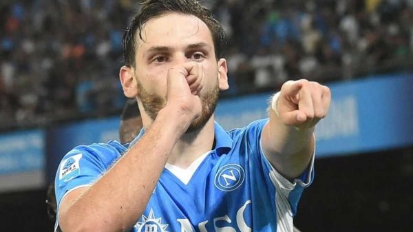 Kvara Napoli Psg