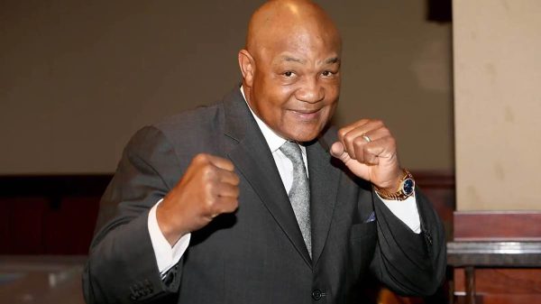 Mondo della Boxe in lutto: è morto all’età di 76 anni George Foreman
