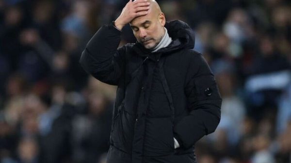 Stagione da incubo per il City, Guardiola è sicuro: “Non meritiamo nemmeno un orologio”