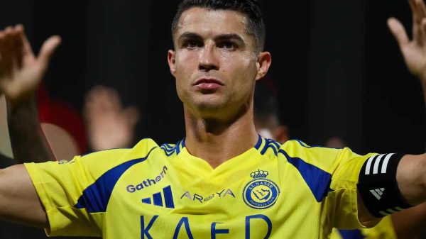 Cristiano Ronaldo regala un’importante vittoria all’Al Nassr con una doppietta