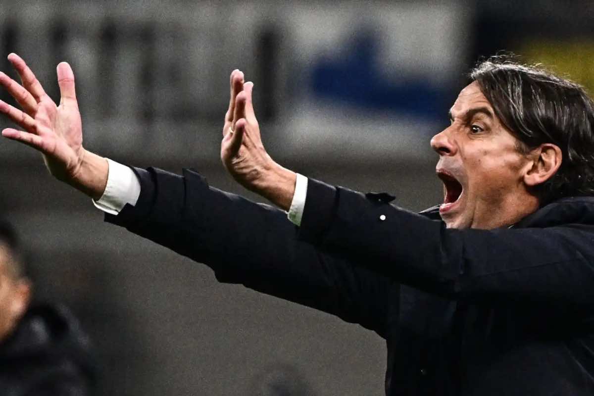 Inzaghi inveisce contro il quarto uomo a fine partita contro il Milan