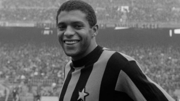 Lutto nel mondo del calcio: è morto Jair