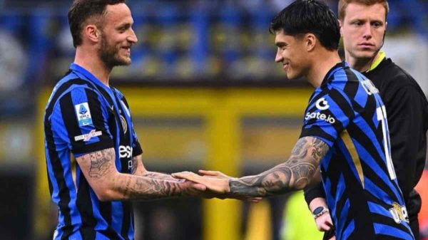 Inter, niente rinnovo per Arnautovic e Correa