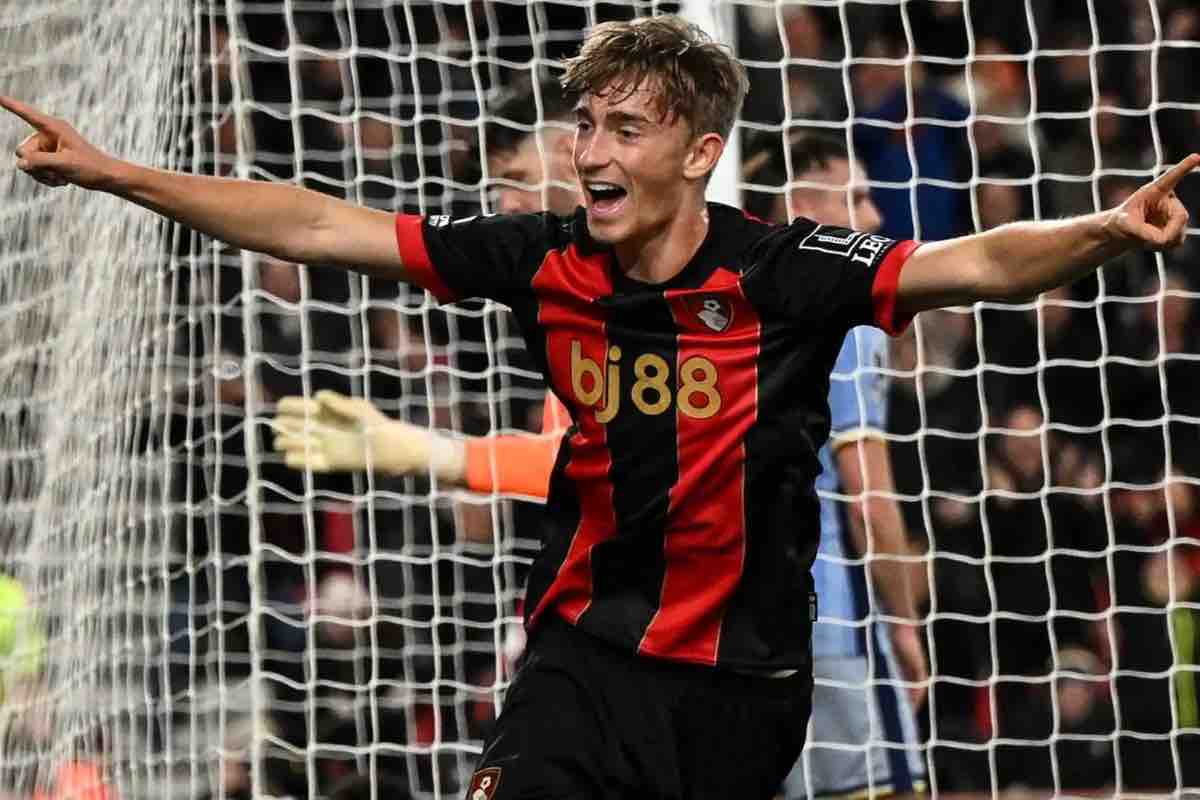 Il Real Madrid vuole Huijsen: la novità sulla clausola