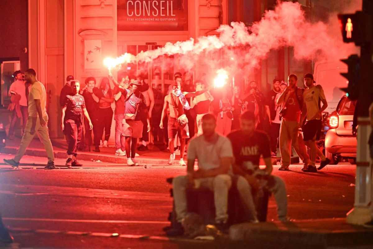 Dramma a Parigi dopo la finale di Champions League: due morti e numerosi feriti