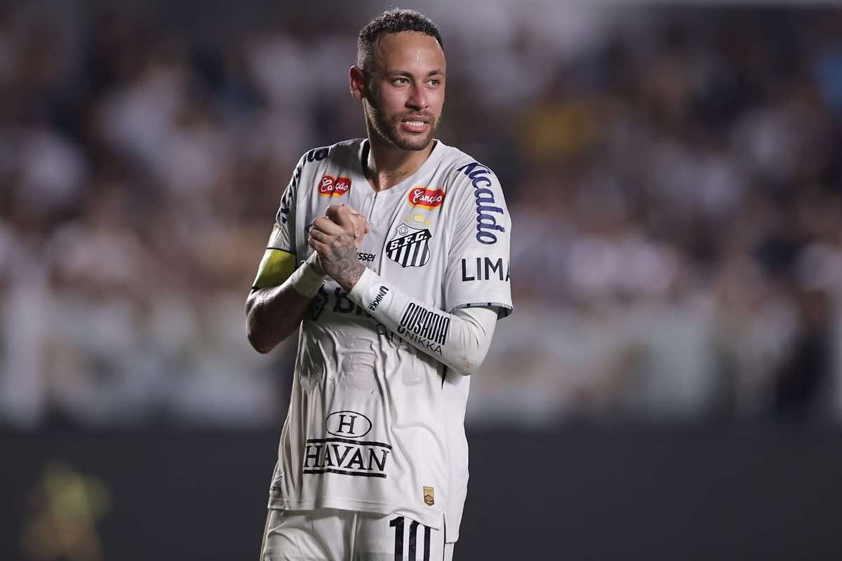 Neymar tenta la turbata contro il Botafogo, ma viene espulso