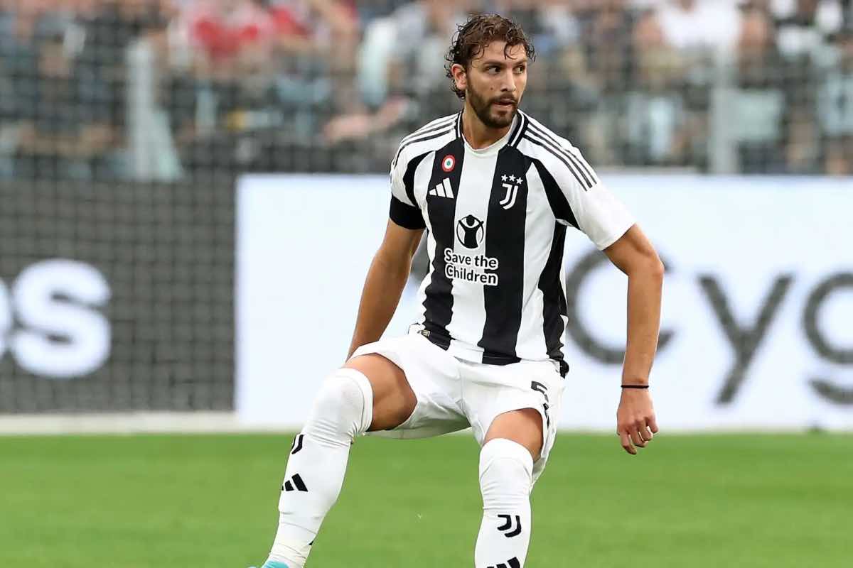Manuel Locatelli è ancora alle prese con l’infortunio alla caviglia