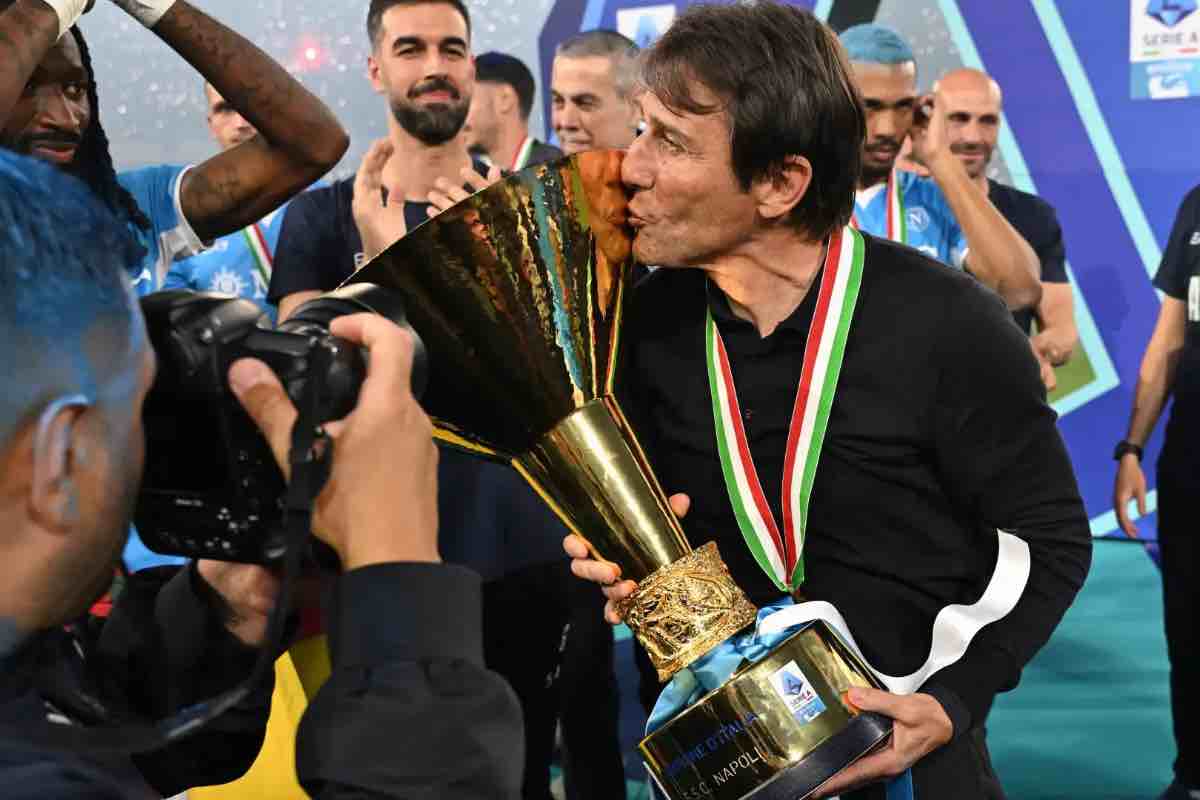 Napoli, Conte vuole i nuovi acquisti subito